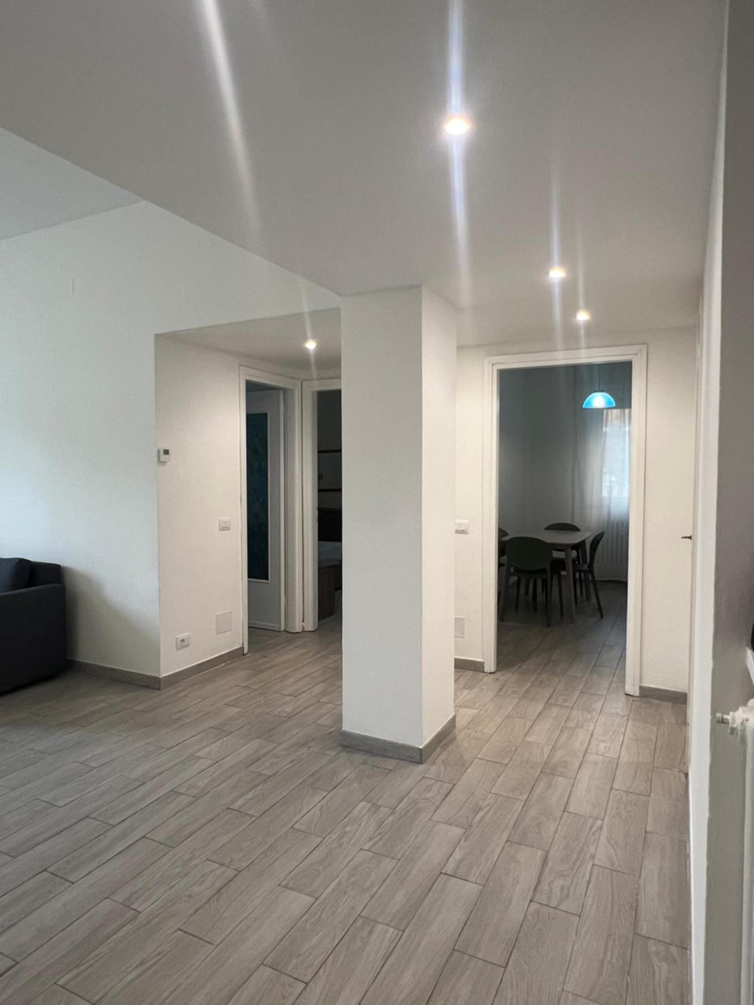 Apartament Perla มิลาน ภายนอก รูปภาพ